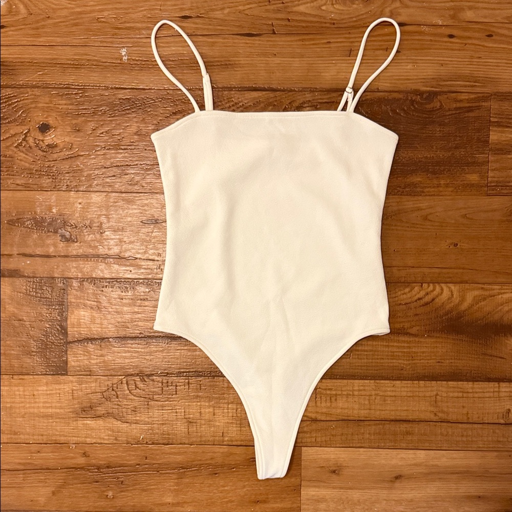 Show Me Your Mumu White Bodysuit - Large
